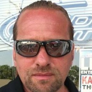 Meet your Posher, Leroy